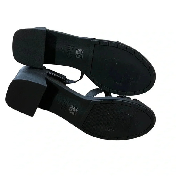 Eileen Fisher Black Strappy Block Heel Sandals Size 8 - Picture 7 of 7